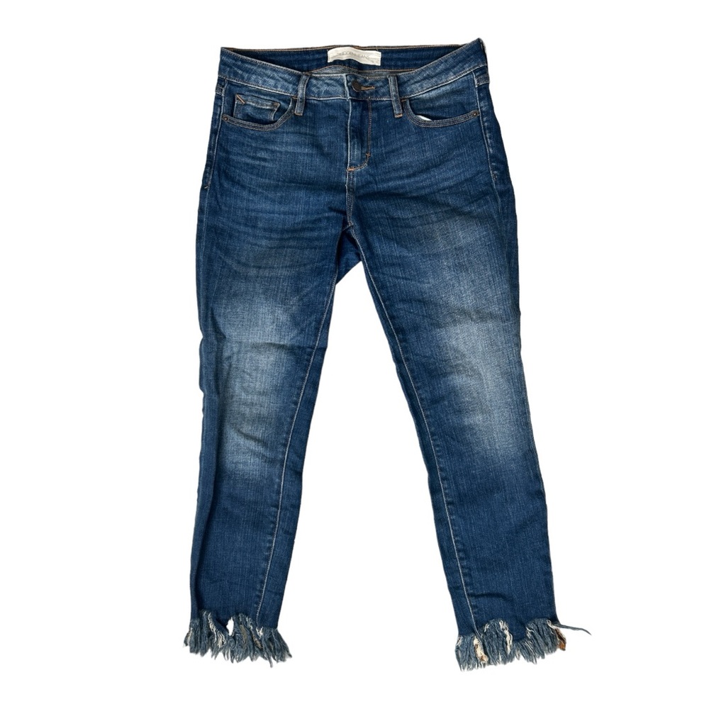 🌴3/$25 Hidden Jeans by Buckle with Fringe on Cuff